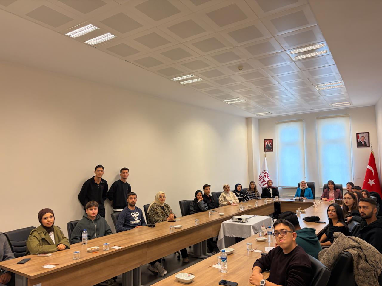 "Öğrenci Destek ve İletişim Komisyonu Toplantısı Gerçekleştirildi"