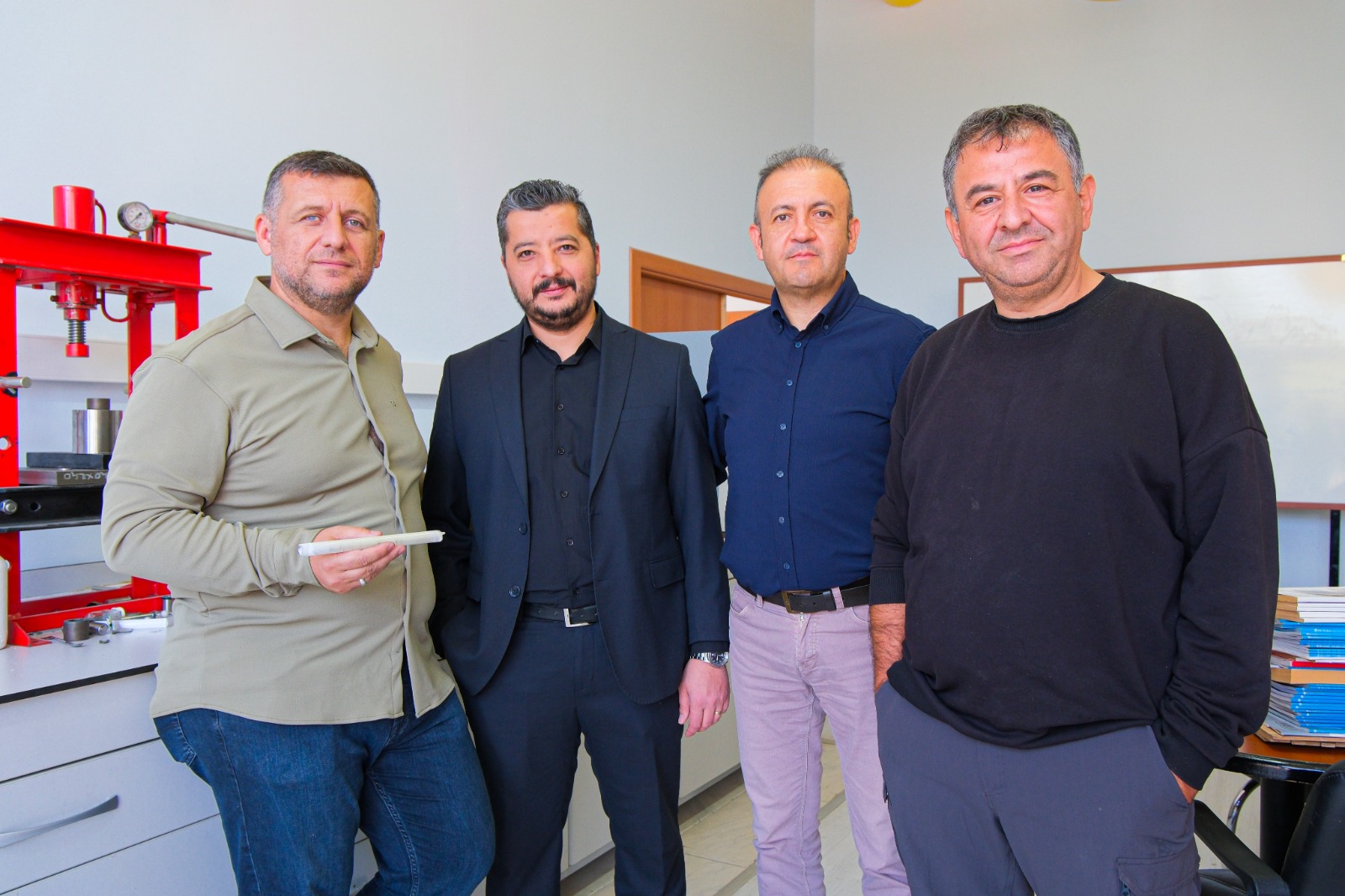 Hitit Üniversitesi akademisyenlerinin geliştirdiği kapalı tüp sinterleme yöntemi patent aldı