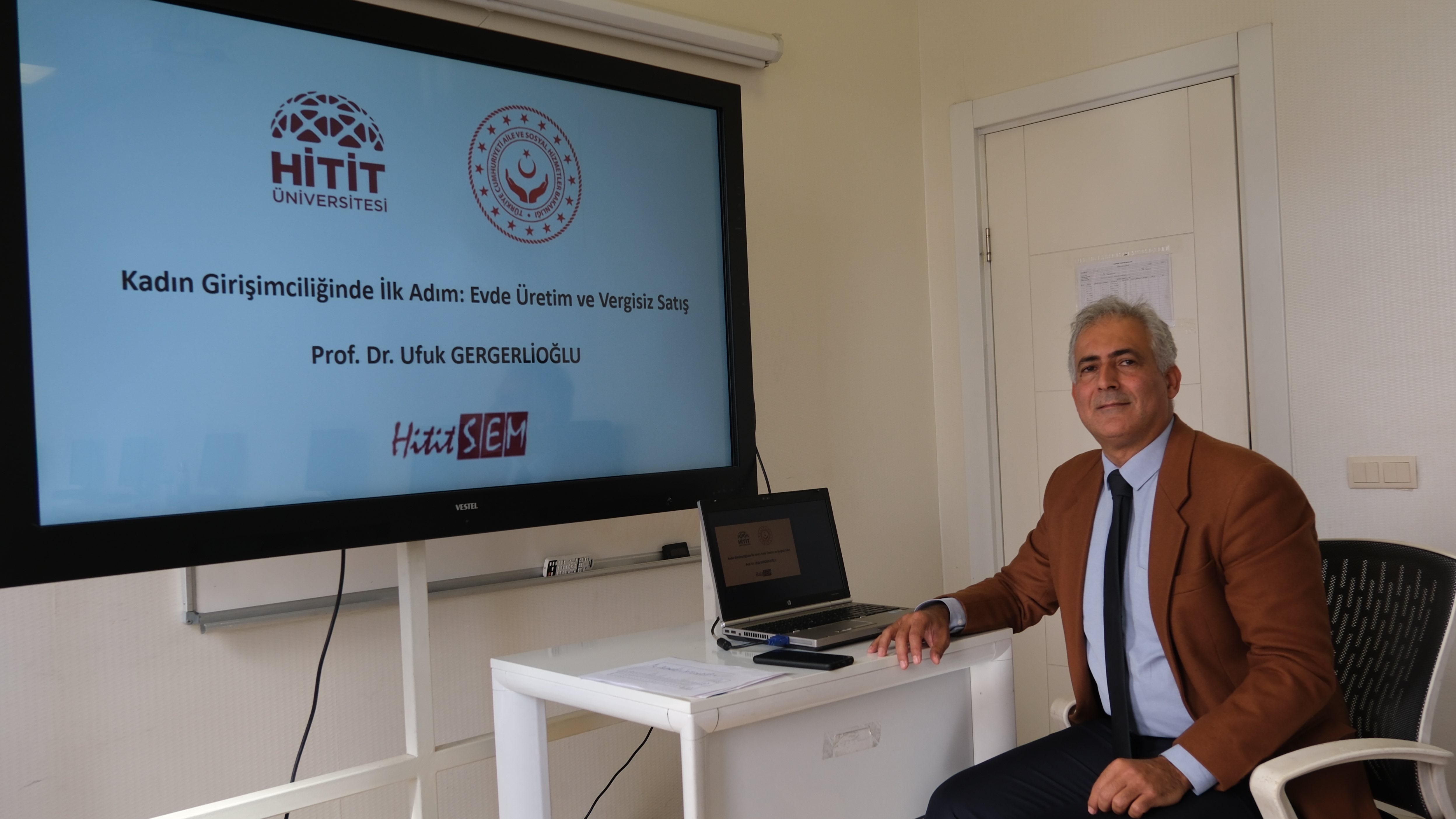 HİTİTSEM’de kadınlar çevrim içi eğitimle girişimciliğe özendiriliyor
