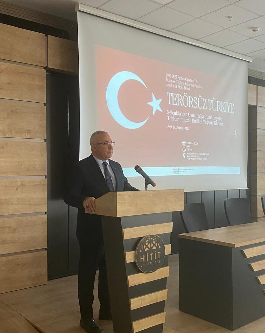 İnsan ve Toplum Bilimleri Fakültesi Akademik Açılış Dersi Gerçekleştirildi