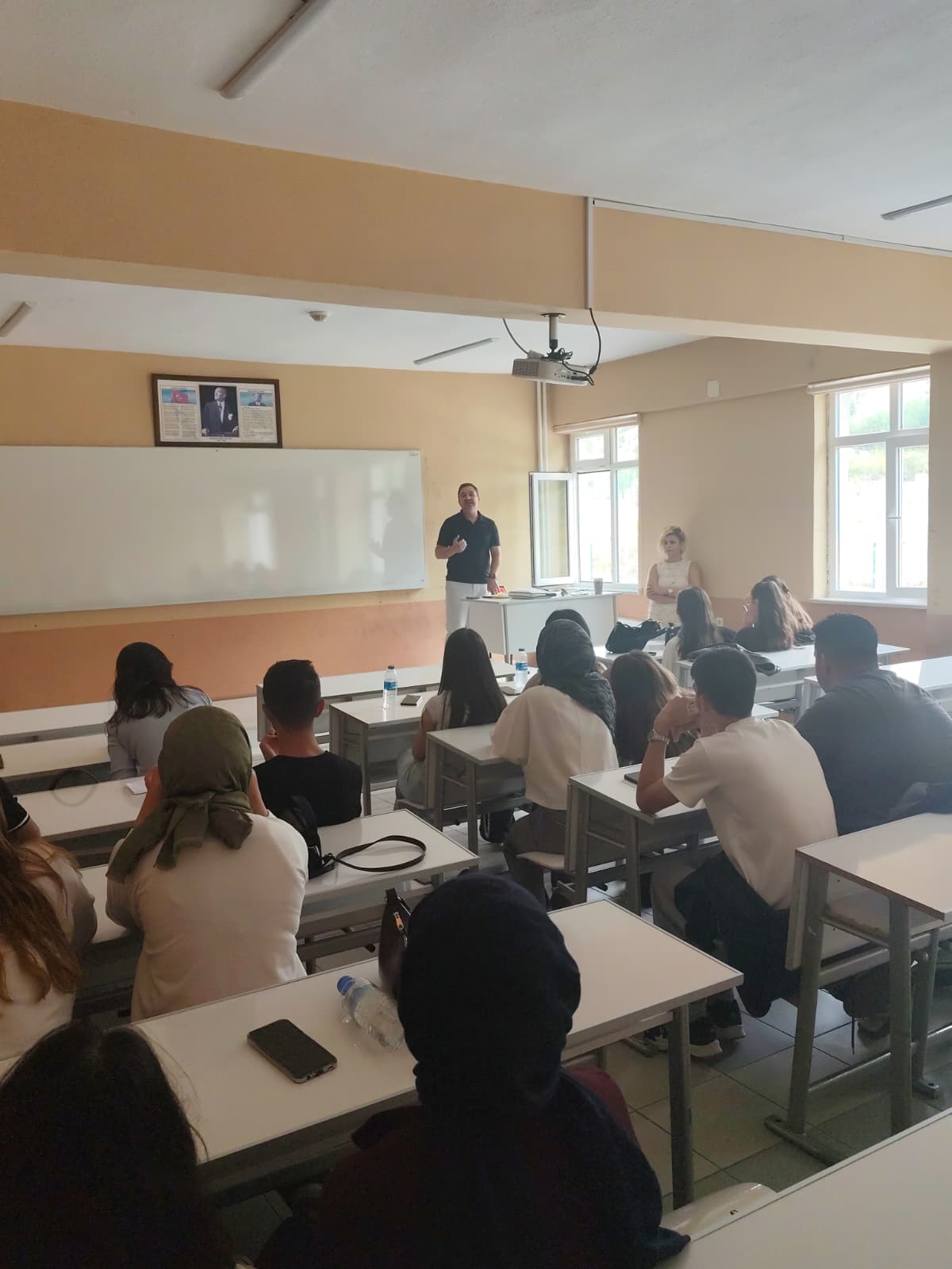 Büro Hizmetleri ve Sekreterlik Bölümümüzde Oryantasyon Eğitimi Gerçekleştirildi (2026-2027 Eğitim-Öğretim Yılı)