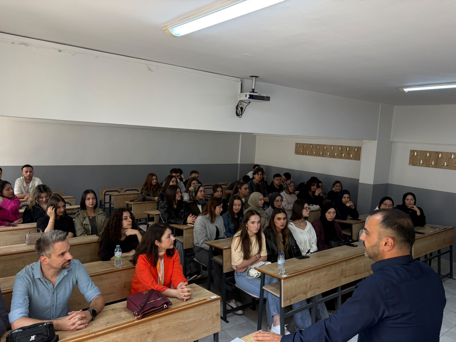 Aşçılık ve Turizm Programı Öğrencilerimize Yönelik Oryantasyon Toplantısı Gerçekleştirildi