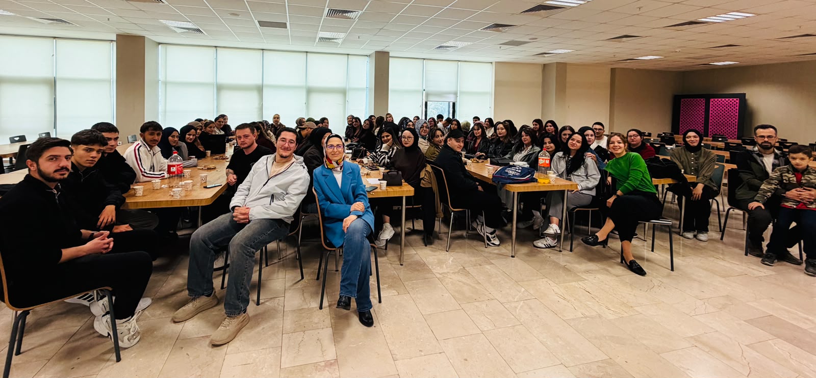 Engelli Bakımı ve Rehabilitasyon Programı Öğrencileri Tanışma Çayında Buluştu
